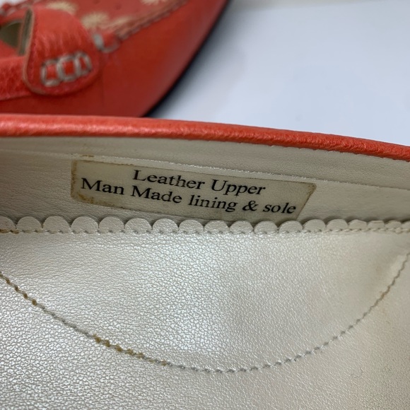 J Jill Coral Leather Floral Stitch Embroidered Kitten Heel Pump Size 10 - Picture 5 of 7